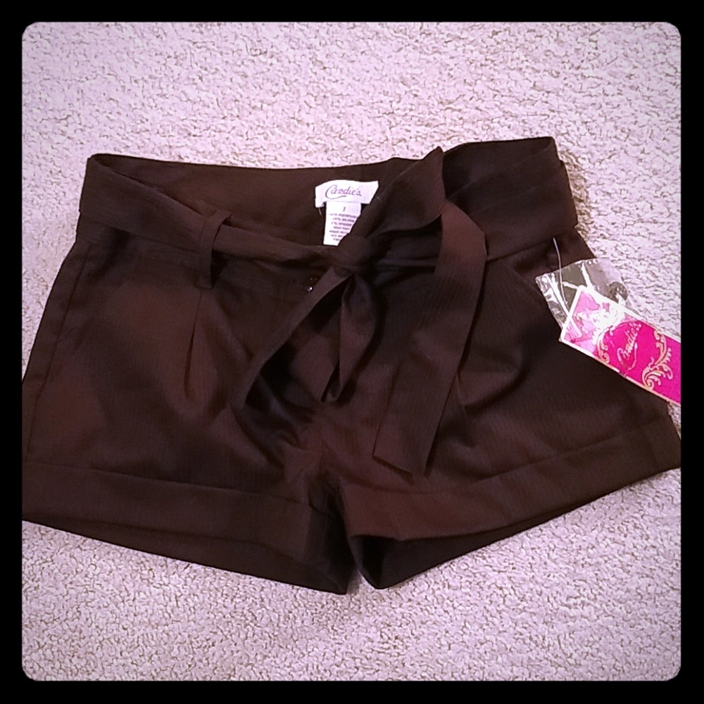 NWT Candie's Tie Front Brown Dressy Shorts